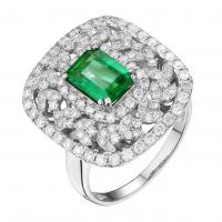 Zlatý prsteň so smaragdmi a diamantmi Smaria